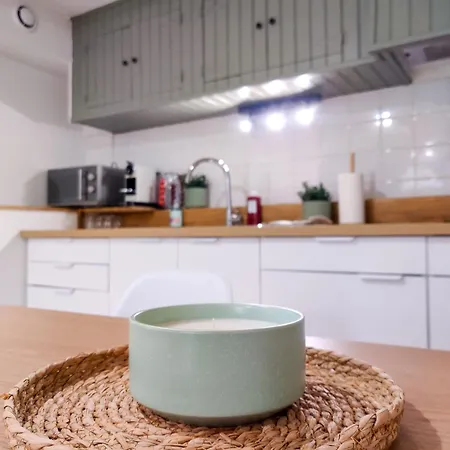 דירה Le Refuge Du Chateau פואה